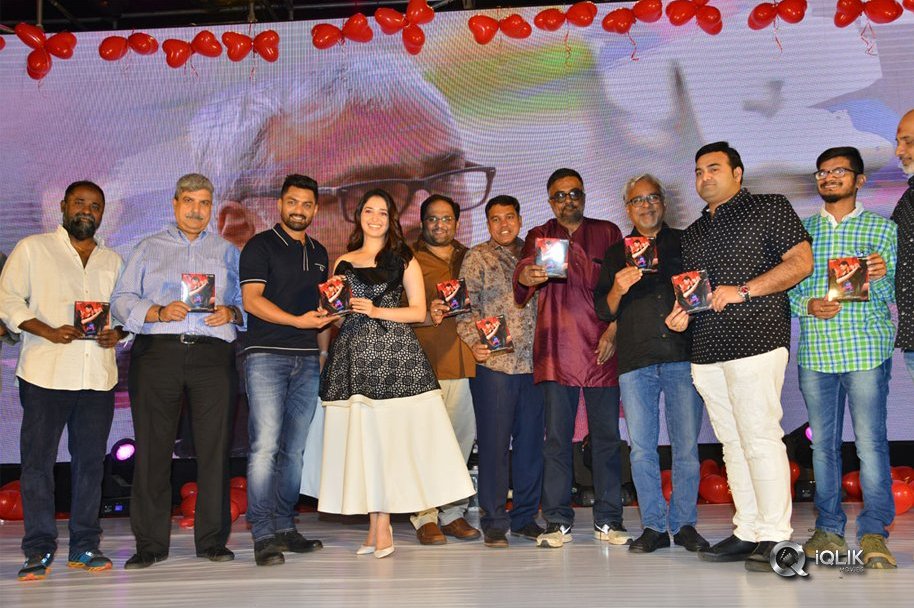 Naa-Nuvve-Movie-Audio-Launch-Photos